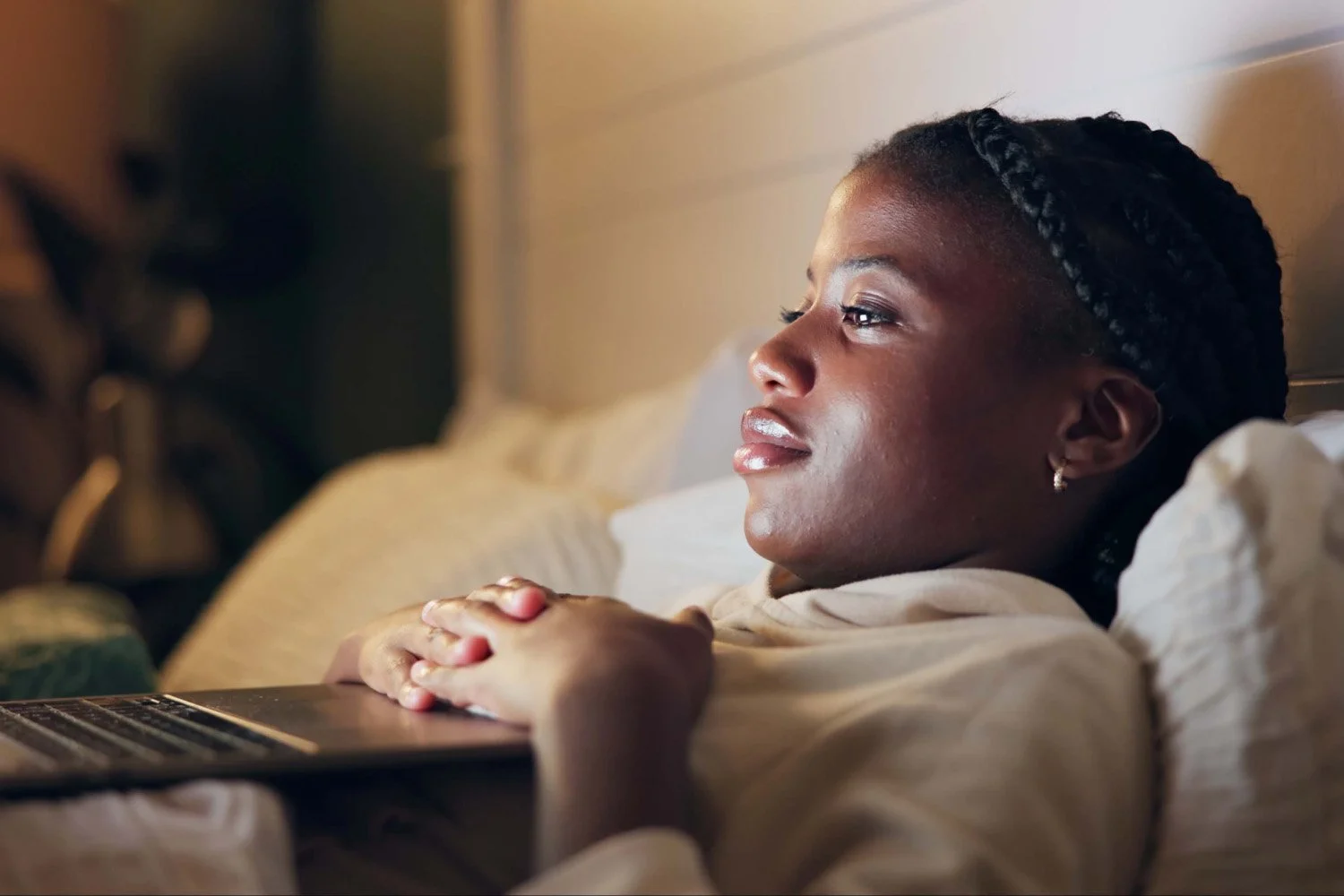 How to Make Series-Watching a Relaxing Evening Routine